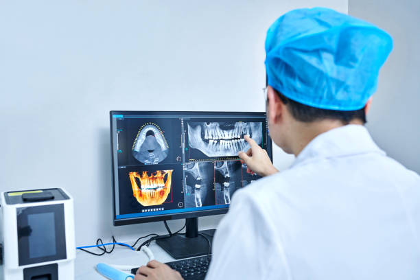 Best Cracked Tooth Emergency Dentist  in Brookdale, CA